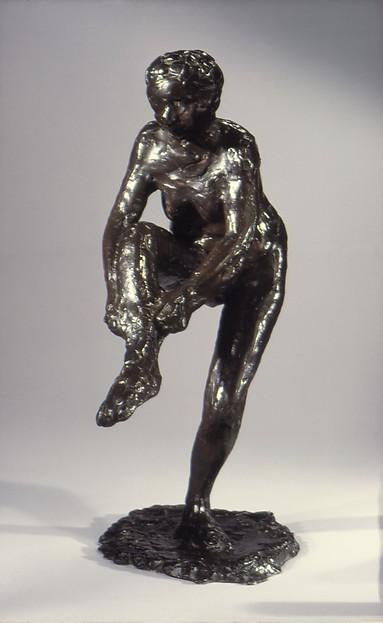 Edgar Degas — Tänzerin, die ihren Strumpf anzieht (dritter Zustand)